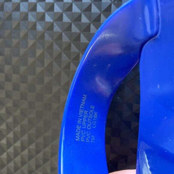 Michael Kors Women's Kayden Blue Jelly Thong Bow Sandals Gold Accents US Size 7 - Picture 10 of 10